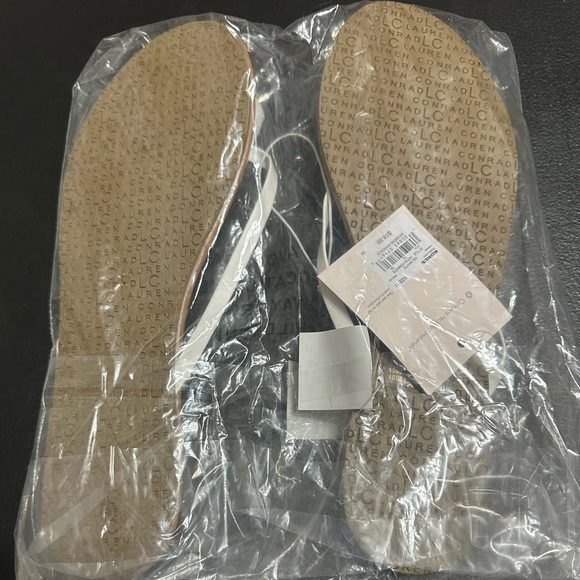 Lauren Conrad Women’s Flip Flop Sandals, Color White, Size 11 - Picture 3 of 3